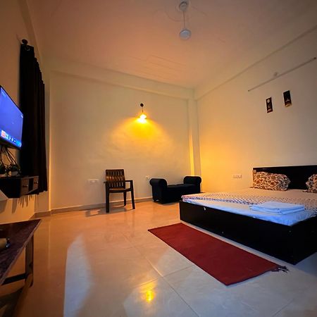 Atulyam Stays Sushant Golf City Лакхнау Екстер'єр фото