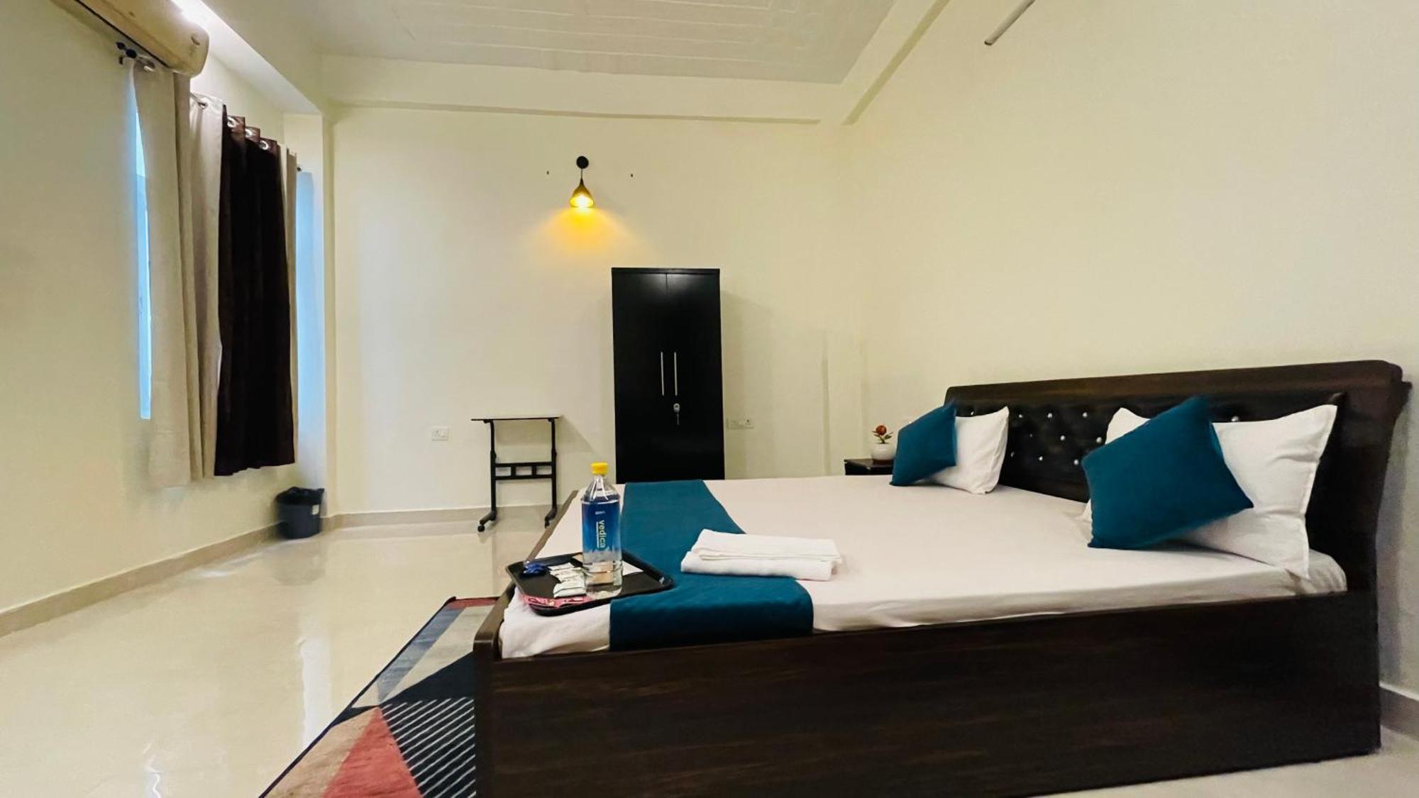 Atulyam Stays Sushant Golf City Лакхнау Екстер'єр фото